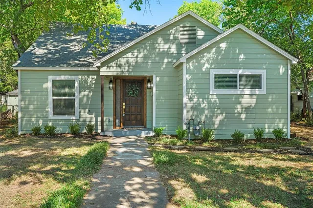 $419,999 | 3409 Clary Avenue, Fort Worth, TX 76111