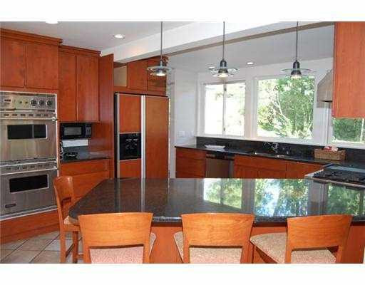 2550 Devonshire Road Ann Arbor, MI 48104 - Photo 5 of 10 Photo 5