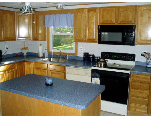 16 Shelly Road Norton, MA 02766 - Photo 6 of 16 Gallery Image 6