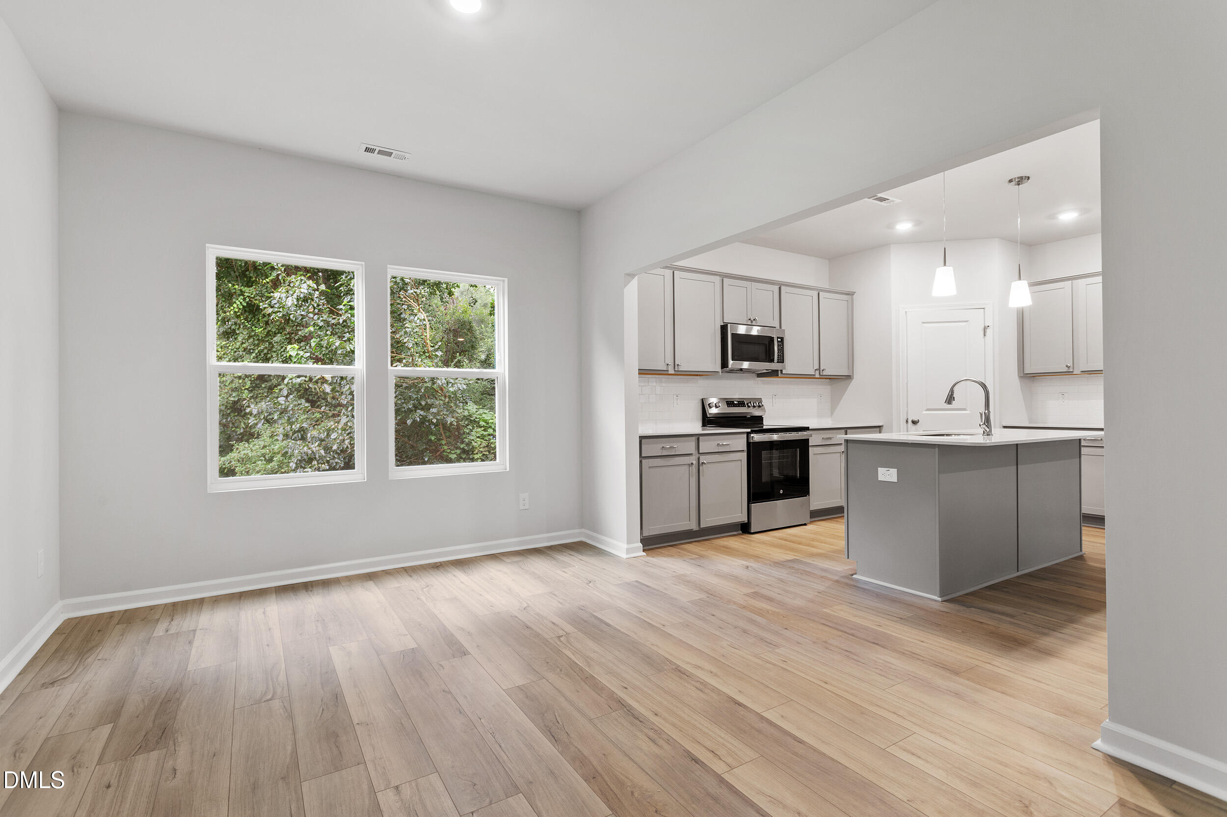 62 Atherton Circle Angier, NC 27501 - Photo 6 of 38 FMWeb05