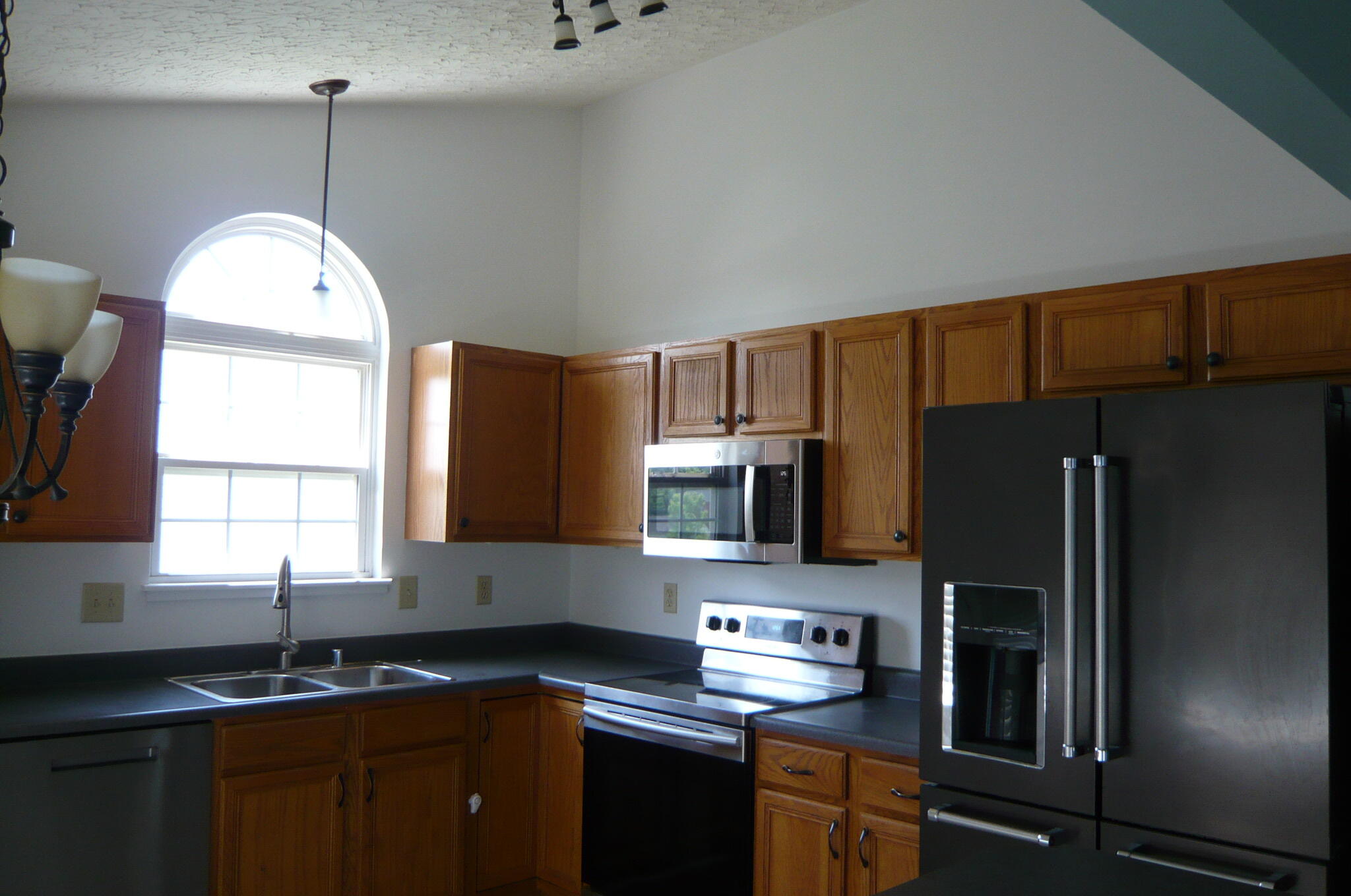 209 Alexis Circle Dry Ridge, KY 41035 - Photo 3 of 17