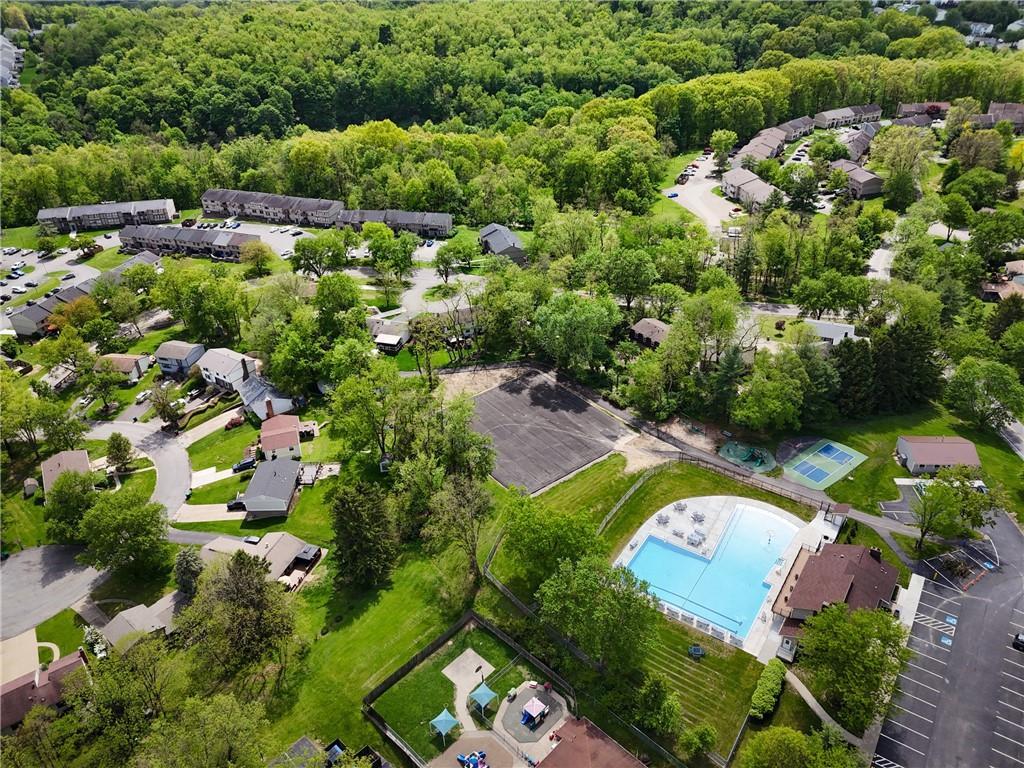 329 Ridge Point Circle, Unit 33 Bridgeville, PA 15017 - Photo 32 of 32 a view of a bunch of flowers and trees
