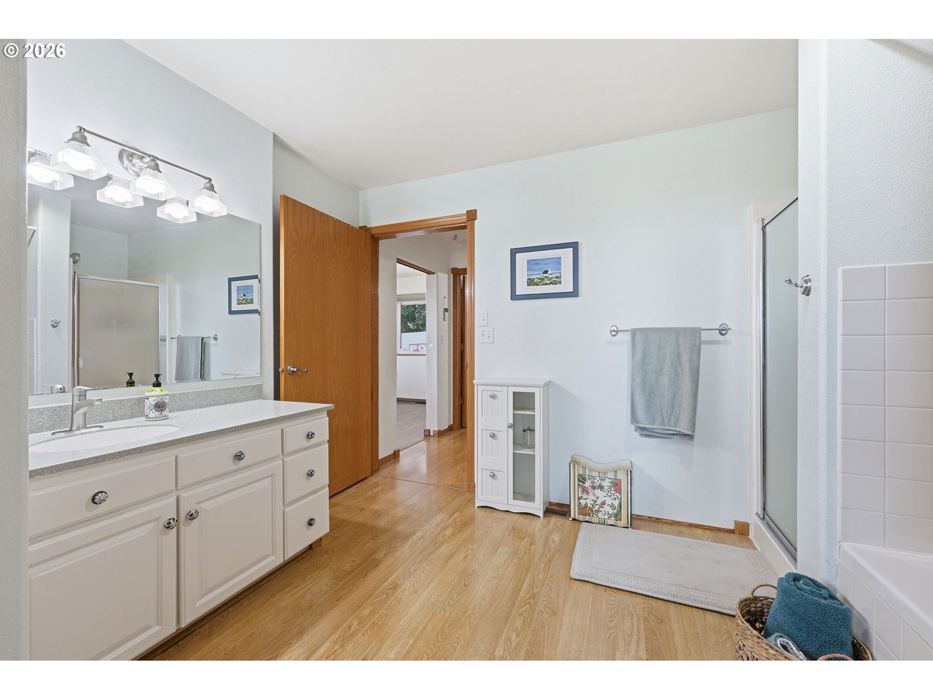 27345 Southwest 145th Avenue Sherwood, OR 97140 - Photo 16 of 36 Bathroom
