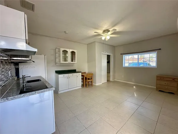 $1,200 | 9292 Jamaica Drive, Unit B, Cutler Bay, FL 33189