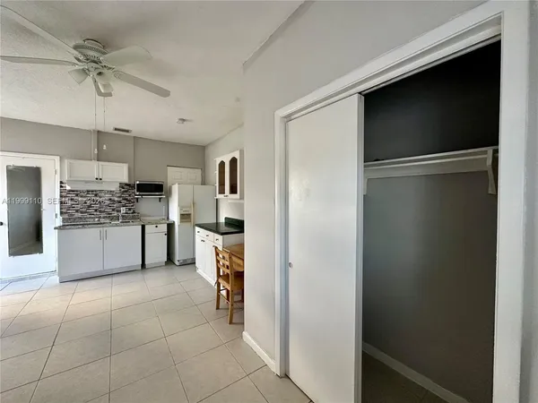 $1,200 | 9292 Jamaica Drive, Unit B, Cutler Bay, FL 33189