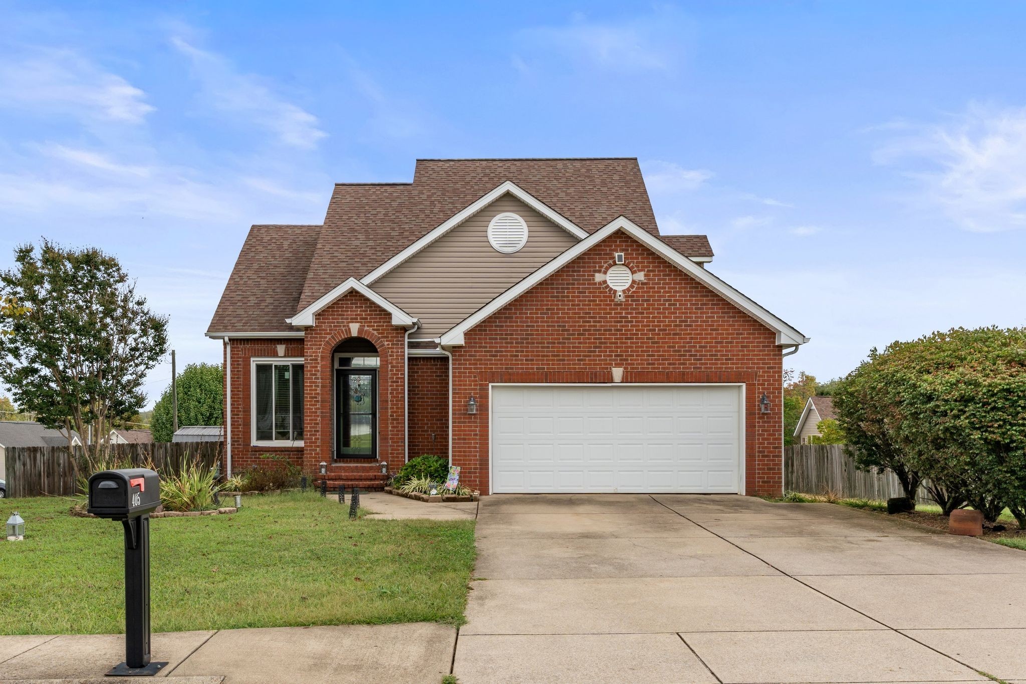 405 Arabian Lane Springfield, TN 37172 - Photo 2 of 19 Gallery Image 2