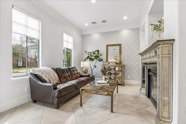 $2,495,000 | 4022 Coleridge Street, West University Place, TX 77005