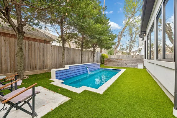 $2,495,000 | 4022 Coleridge Street, West University Place, TX 77005