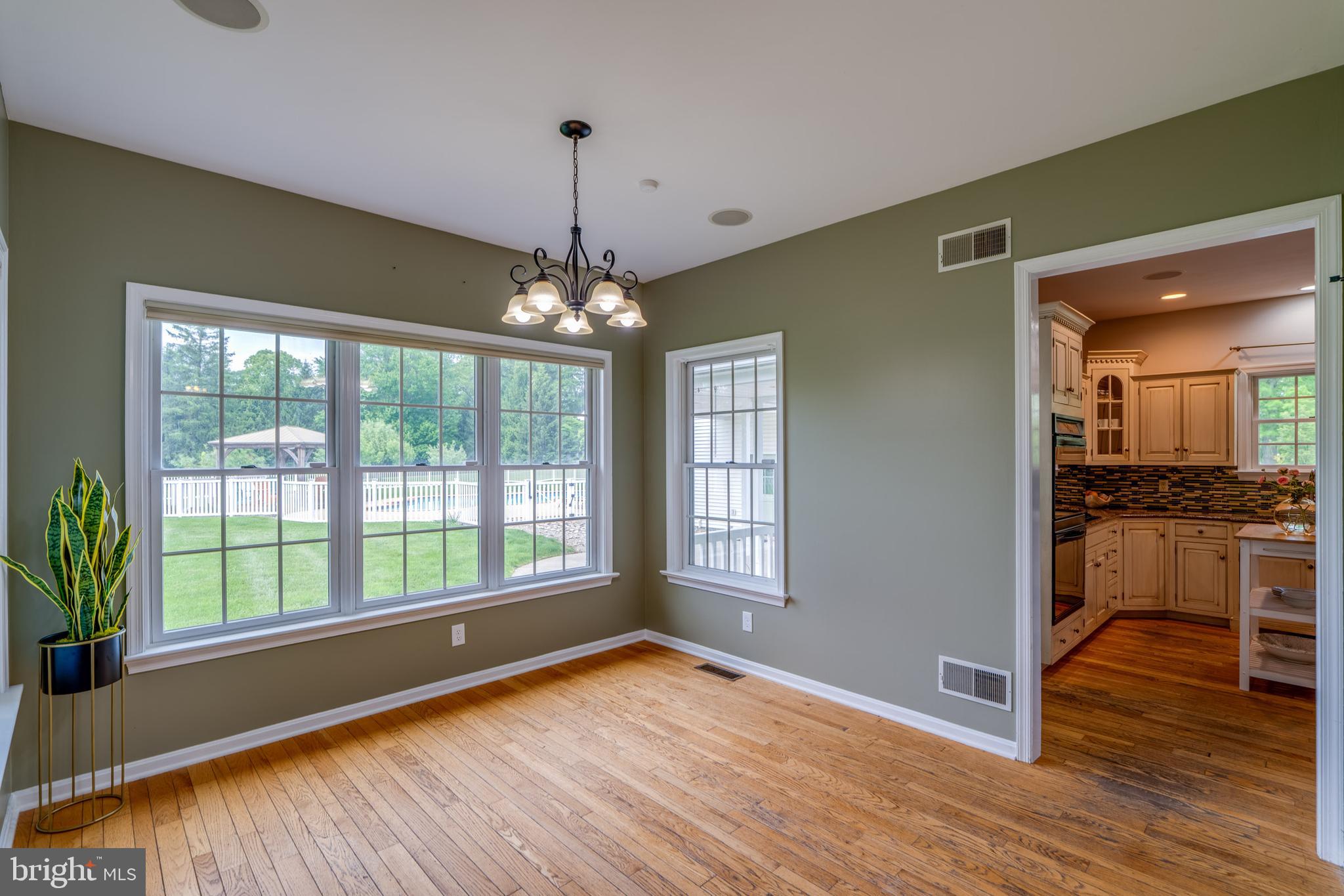 57 Upper Valley Road Christiana, PA 17509 - Photo 20 of 63 Breakfast area