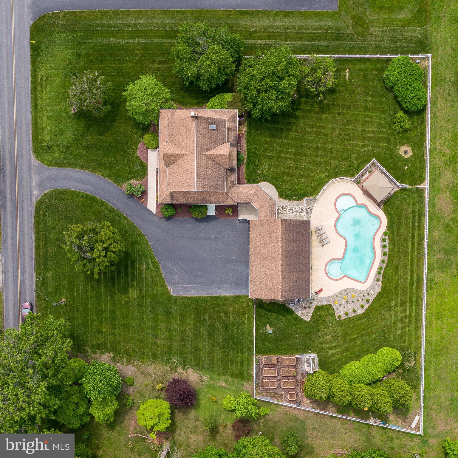 57 Upper Valley Road Christiana, PA 17509 - Photo 3 of 63 Gallery Image 3