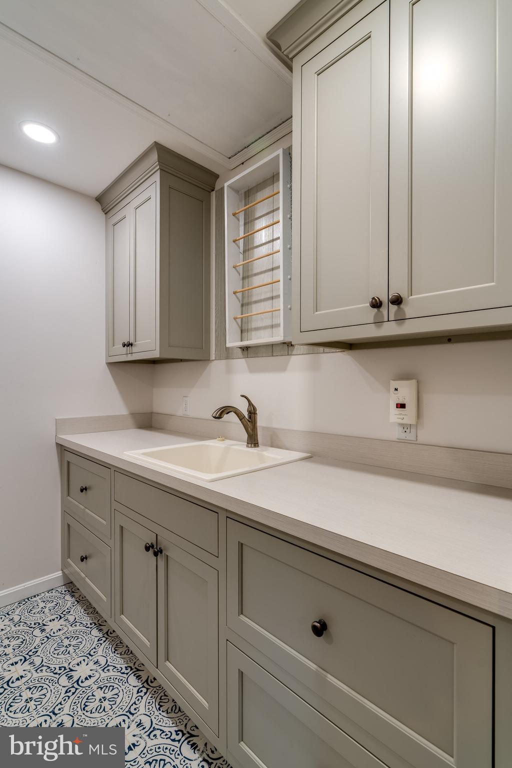 57 Upper Valley Road Christiana, PA 17509 - Photo 34 of 63 2nd floor Laundry