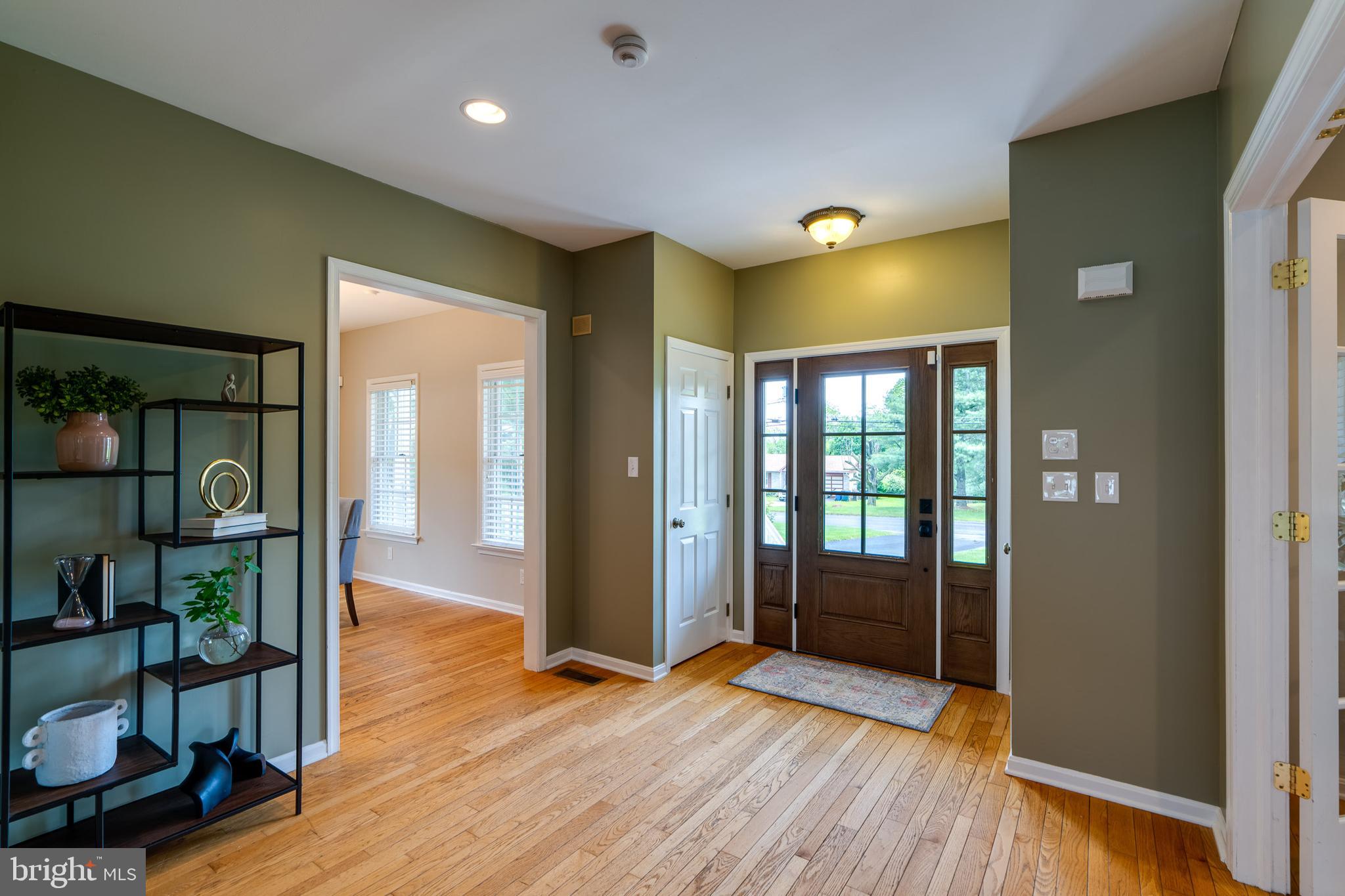 57 Upper Valley Road Christiana, PA 17509 - Photo 7 of 63 Foyer
