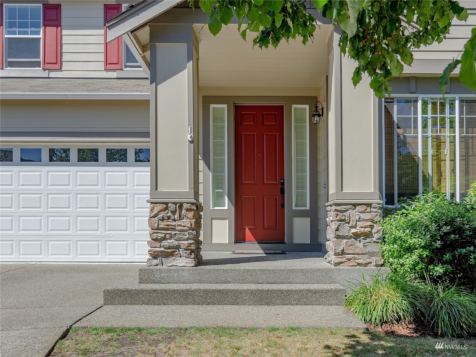 8976 Campus Meadows Loop Northeast Lacey, WA 98516 - Photo 2 of 33