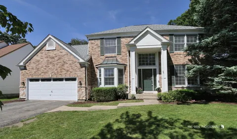 $499,000 | 1096 Chesapeake Boulevard, Grayslake, IL 60030