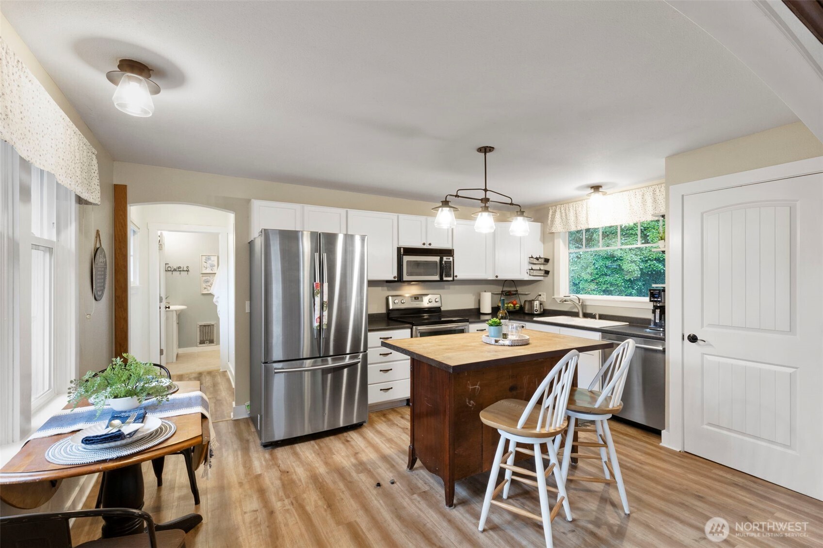 1255 Price Road Northwest Bremerton, WA 98312 - Photo 11 of 32 Gallery Image 11