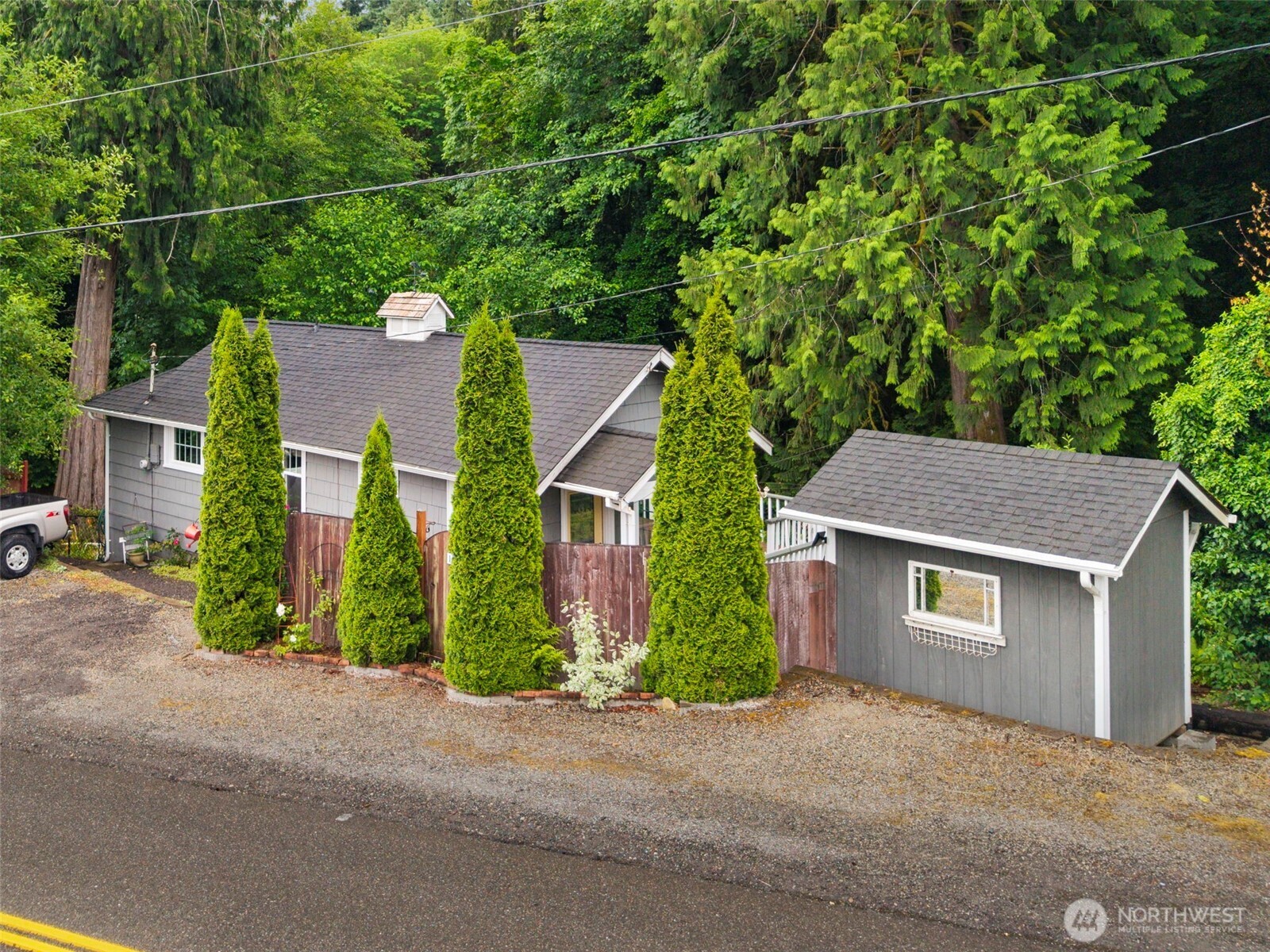 1255 Price Road Northwest Bremerton, WA 98312 - Photo 4 of 32 Gallery Image 4