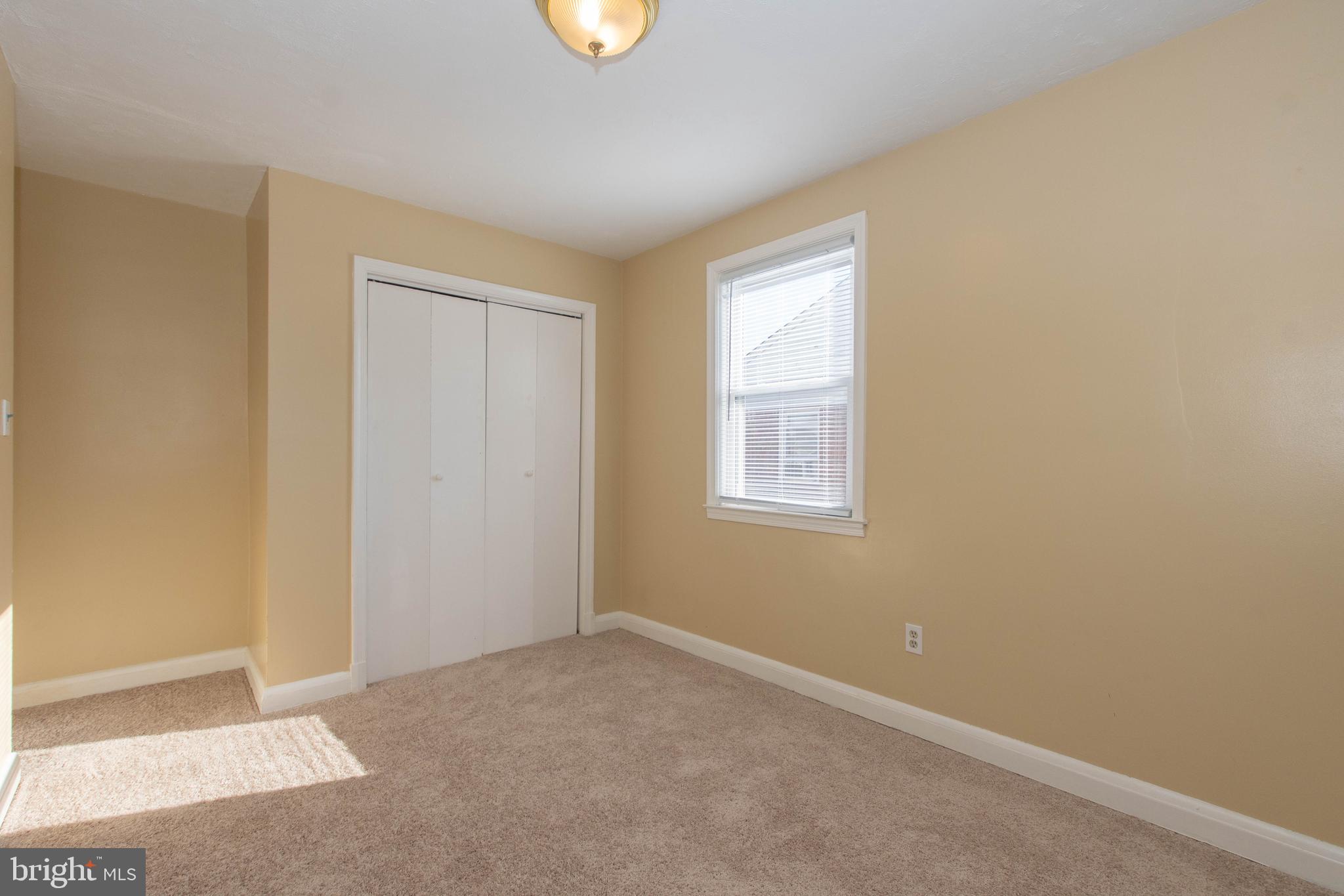 24 Mardrew Road Baltimore, MD 21229 - Photo 23 of 47 2nd Bedroom (2nd Level)