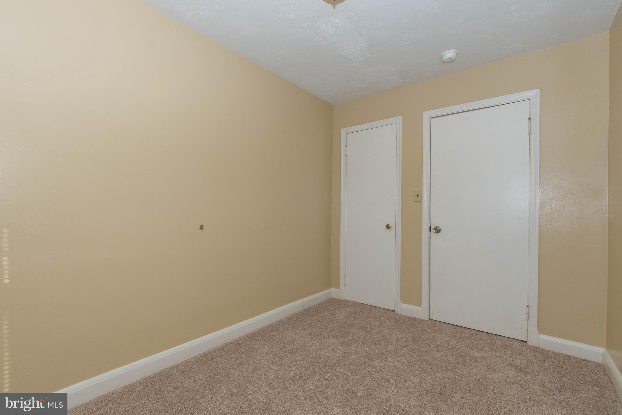 24 Mardrew Road Baltimore, MD 21229 - Photo 29 of 47 3rd Bedroom (2nd Level)