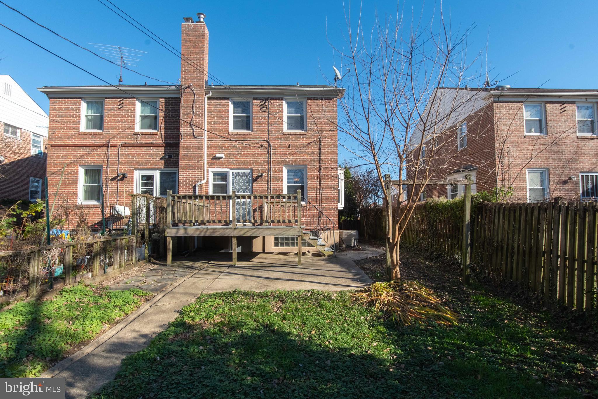24 Mardrew Road Baltimore, MD 21229 - Photo 39 of 47 Rear Exterior