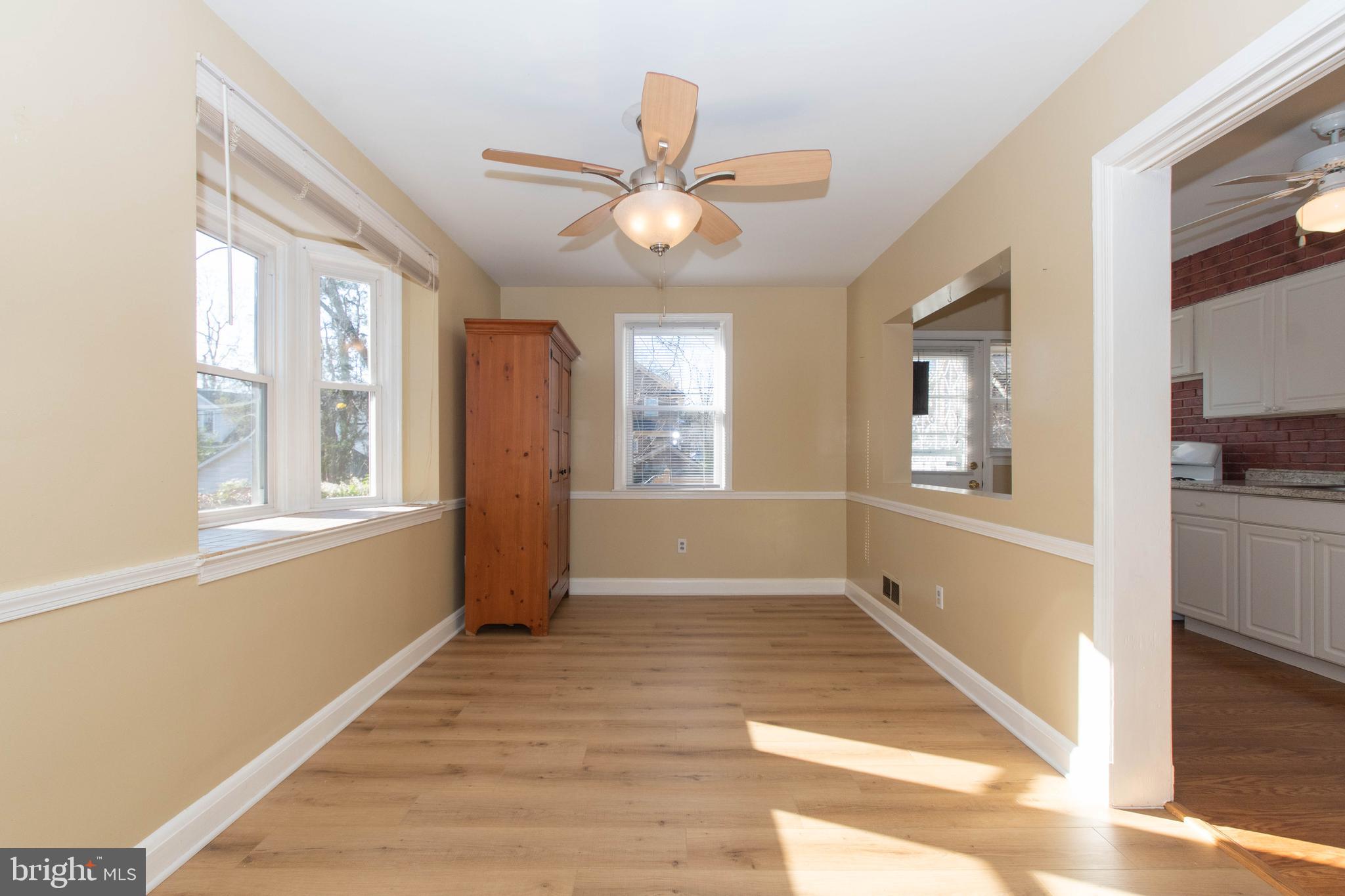 24 Mardrew Road Baltimore, MD 21229 - Photo 8 of 47 Dining Room (Main Level)