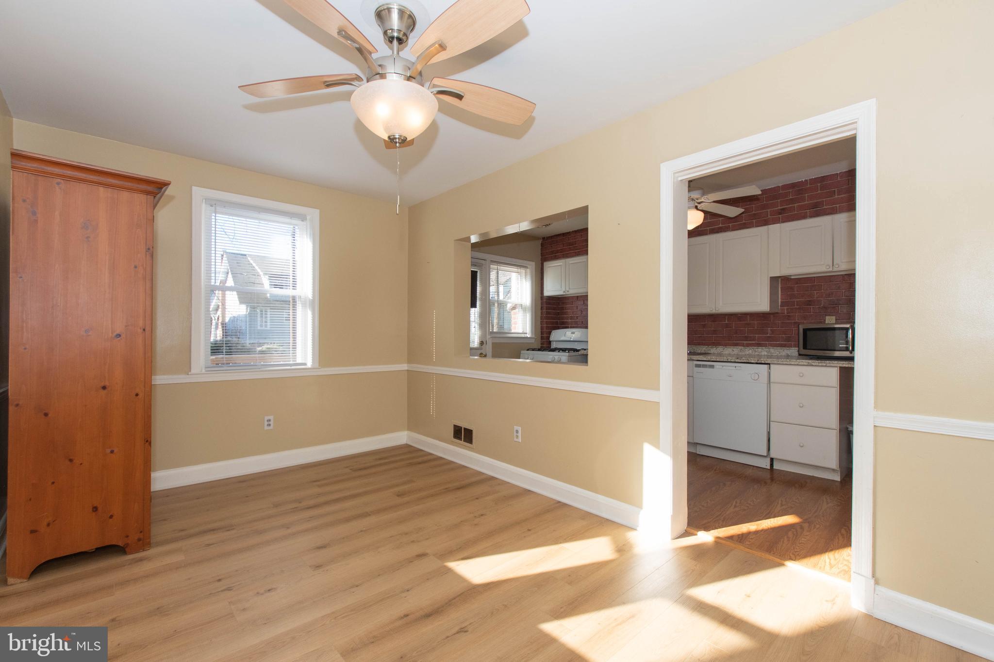 24 Mardrew Road Baltimore, MD 21229 - Photo 10 of 47 Dining Room (Main Level)