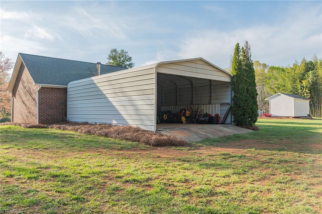 4141 Parks Road Lexington, NC 27292 - Photo 42 of 48 Gallery Image 42