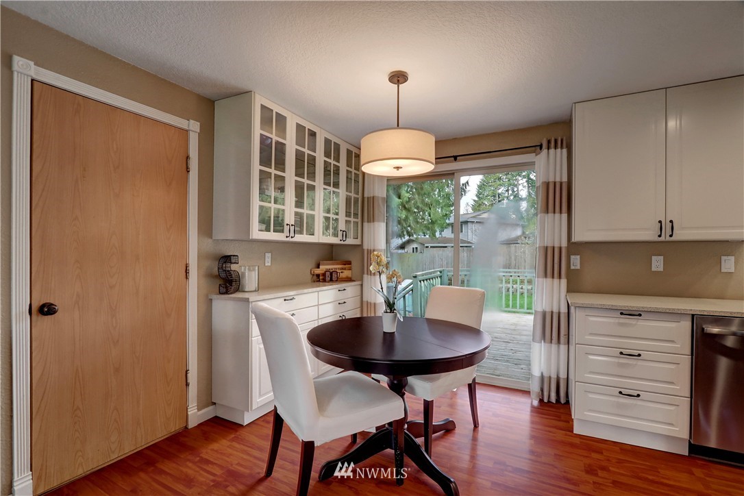 2724 175th Street Southeast Bothell, WA 98012 - Photo 6 of 18