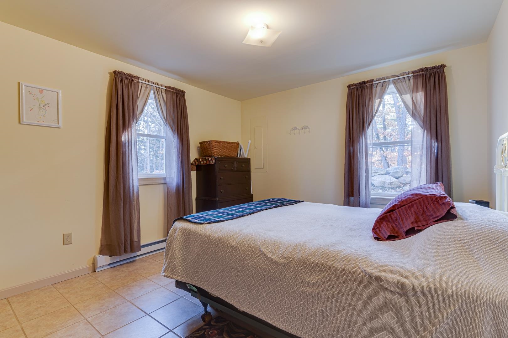 48 Partridge Drive Middleton, NH 03887 - Photo 11 of 40