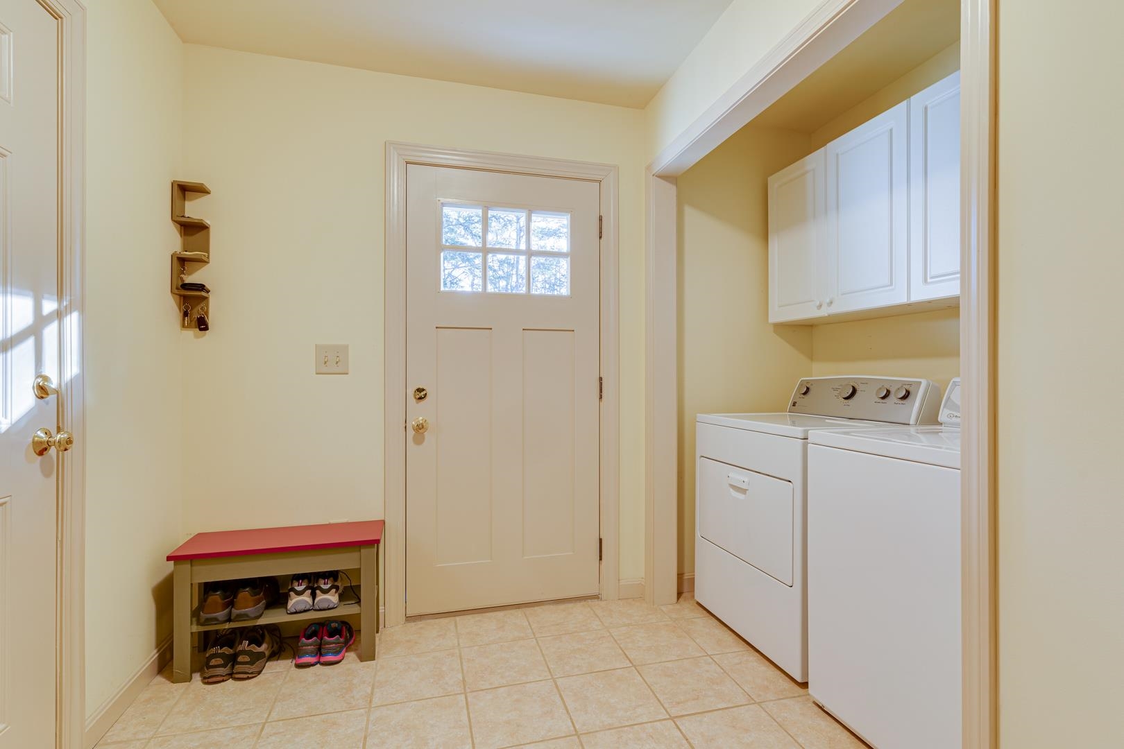 48 Partridge Drive Middleton, NH 03887 - Photo 2 of 40