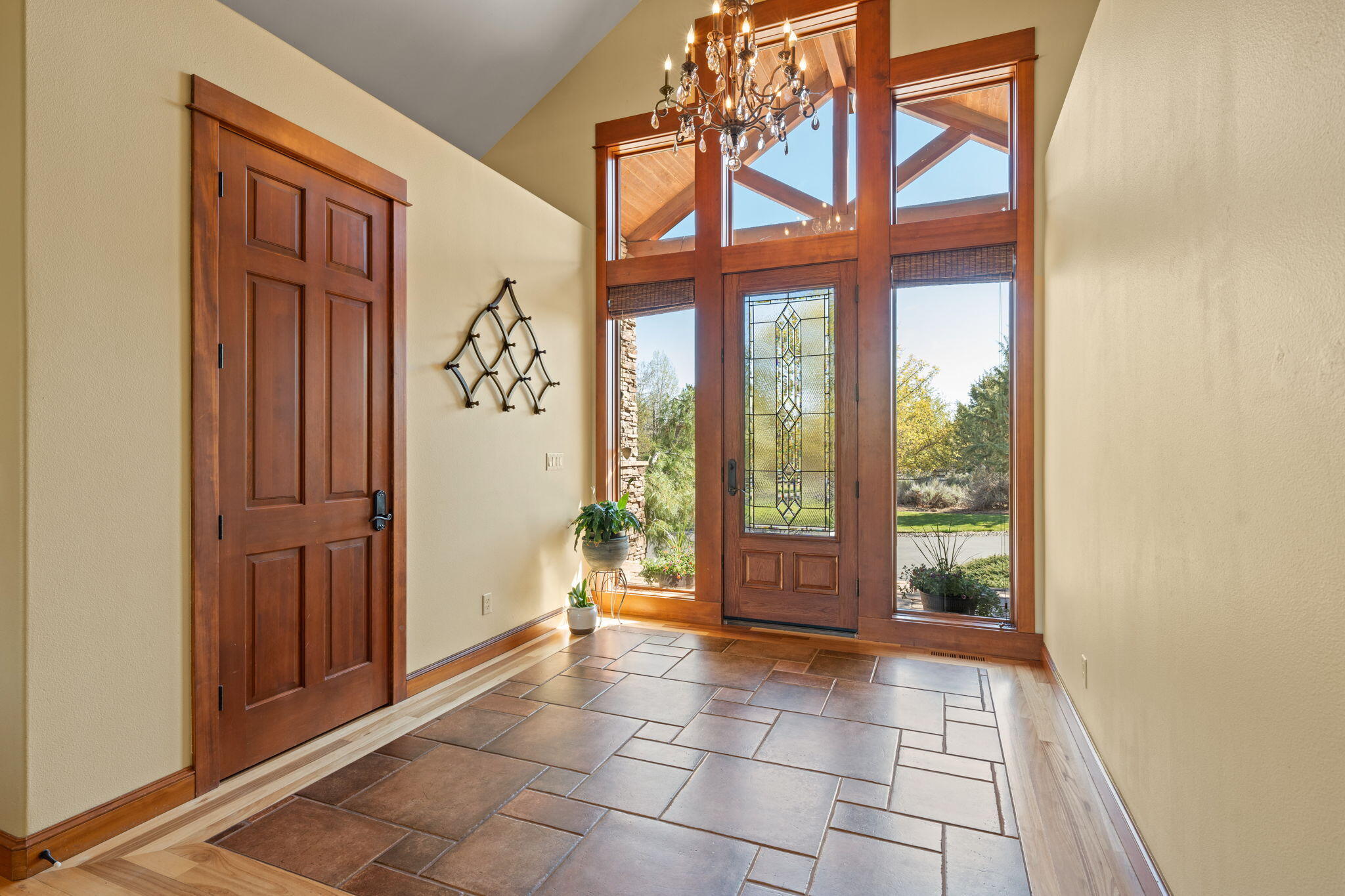 63455 Overtree Road Bend, OR 97701 - Photo 5 of 82 40-web-or-mls-Riley Visuals-16