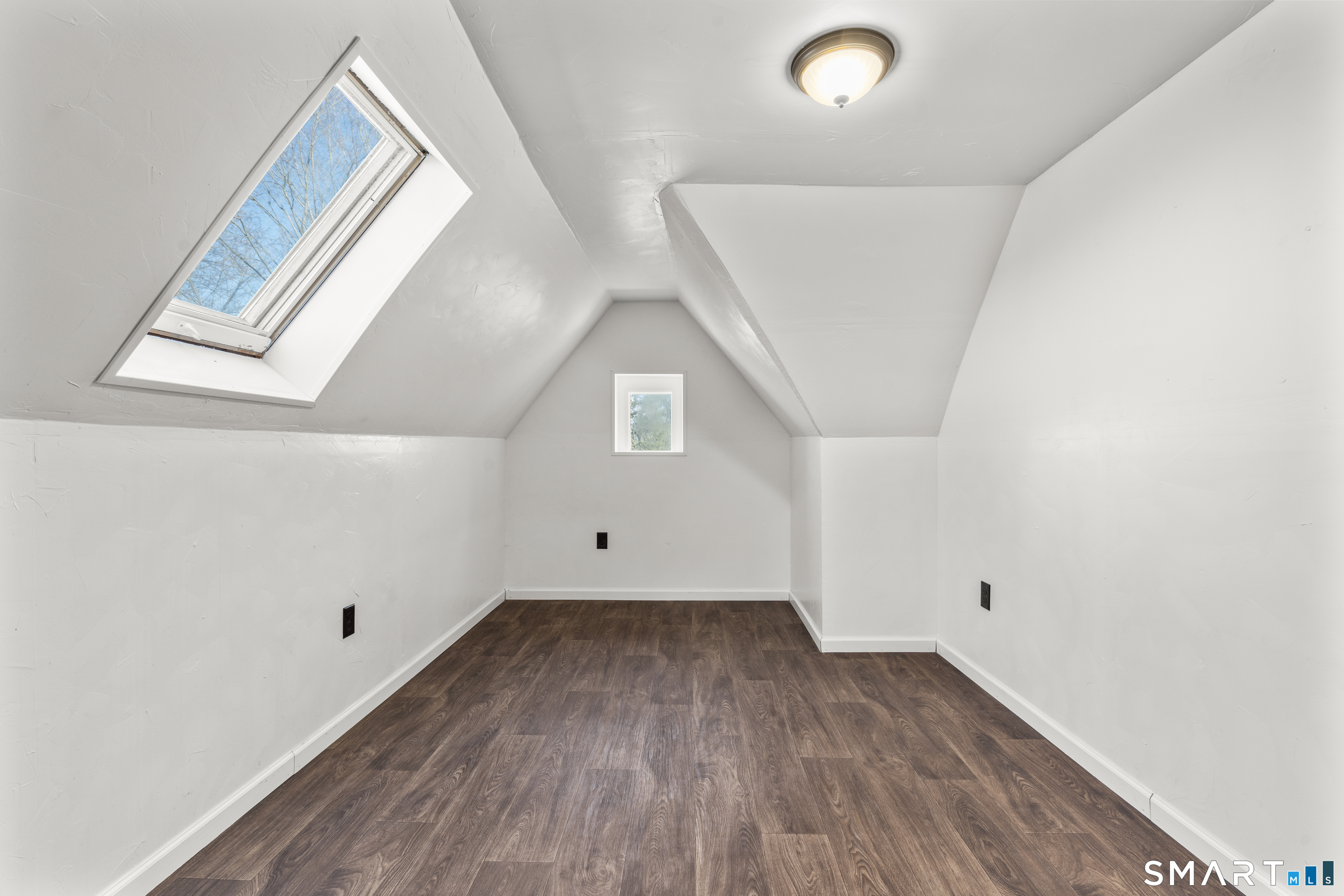 101 Wilcox Avenue Meriden, CT 06451 - Photo 15 of 43