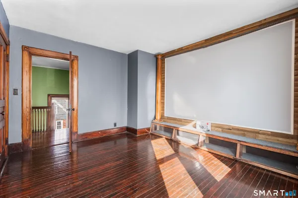 $410,000 | 101 Wilcox Avenue, Meriden, CT 06451