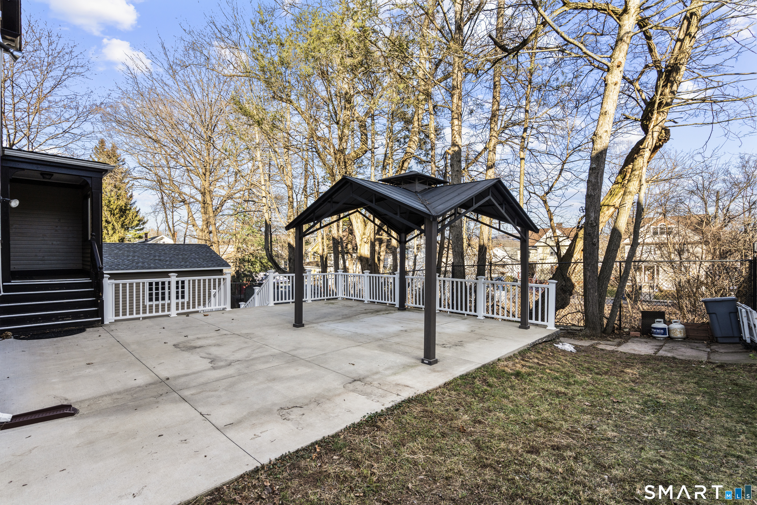 101 Wilcox Avenue Meriden, CT 06451 - Photo 7 of 43