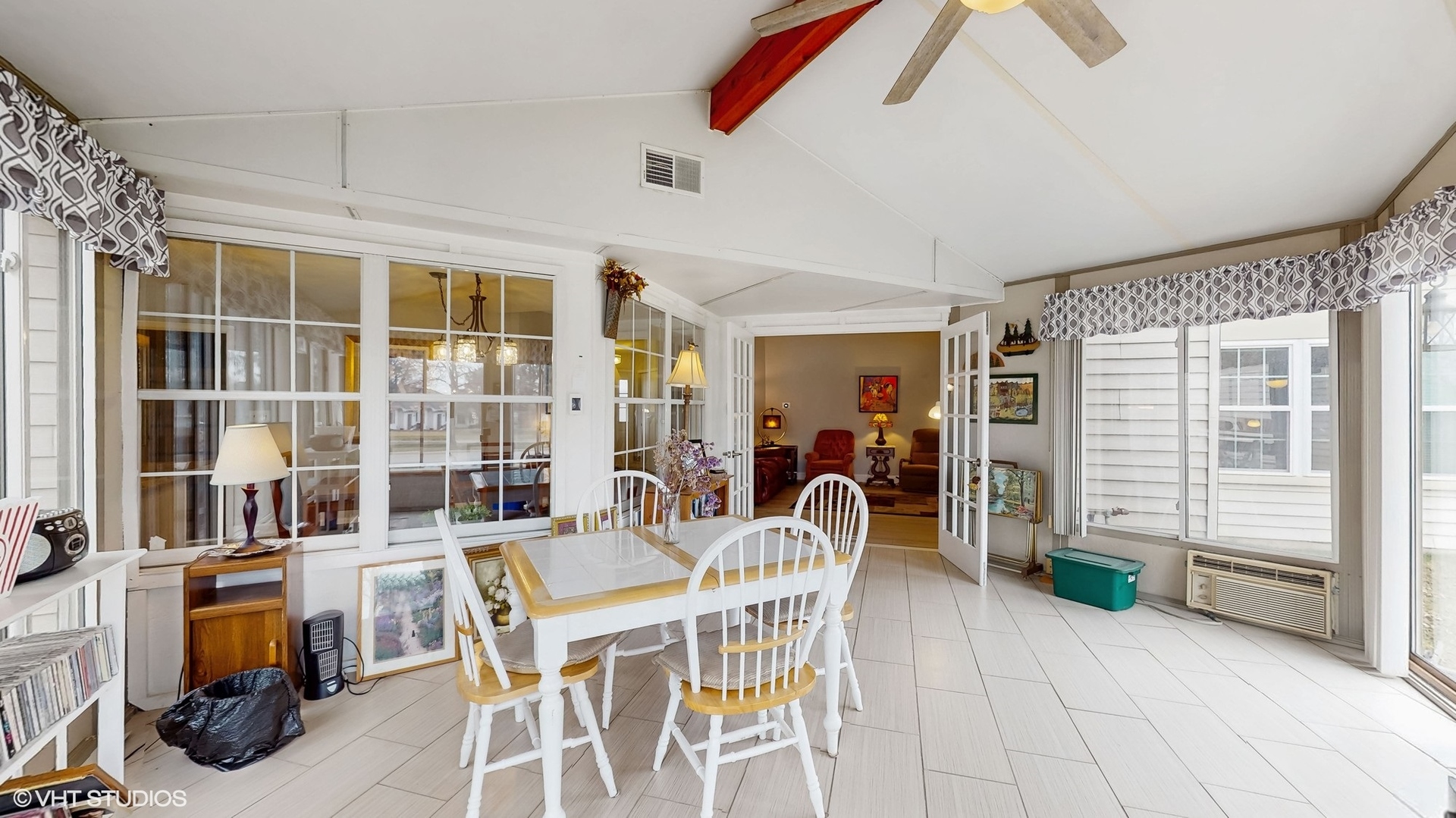 21202 Silktree Circle Plainfield, IL 60544 - Photo 13 of 25 a dining room with furniture and a window