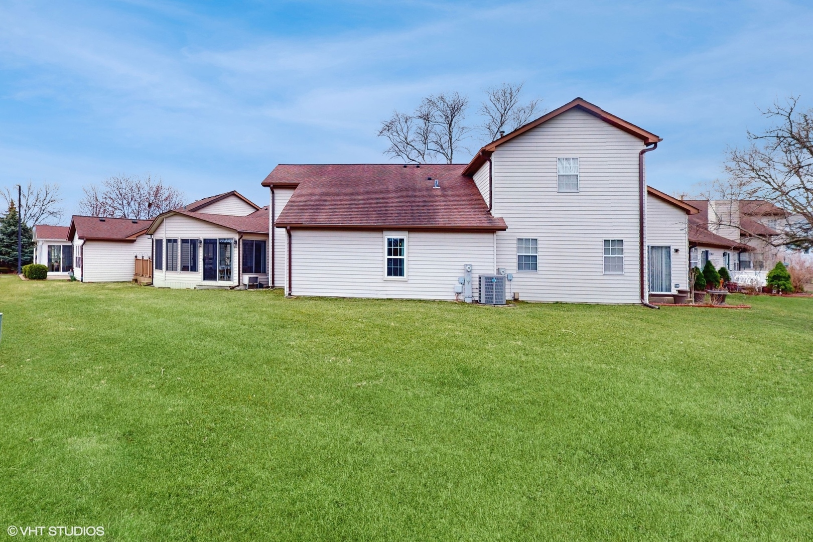 21202 Silktree Circle Plainfield, IL 60544 - Photo 25 of 25 a front view of a house with a yard