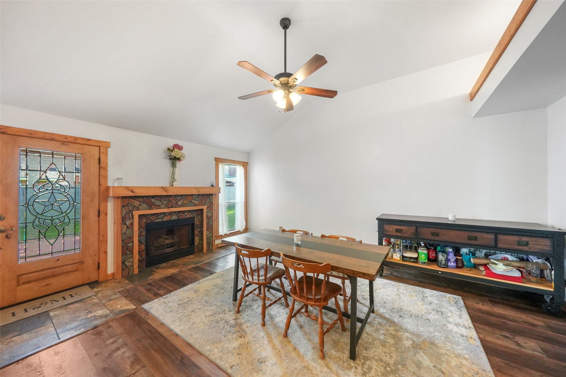 929 North Rivershire Drive Conroe, TX 77304 - Photo 14 of 36