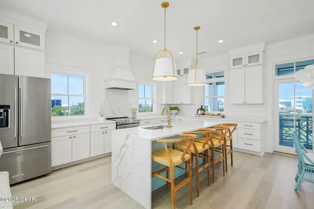 $1,500,000 | 204 Pinnacle Dr Port Street, Port St. Joe, FL 32456