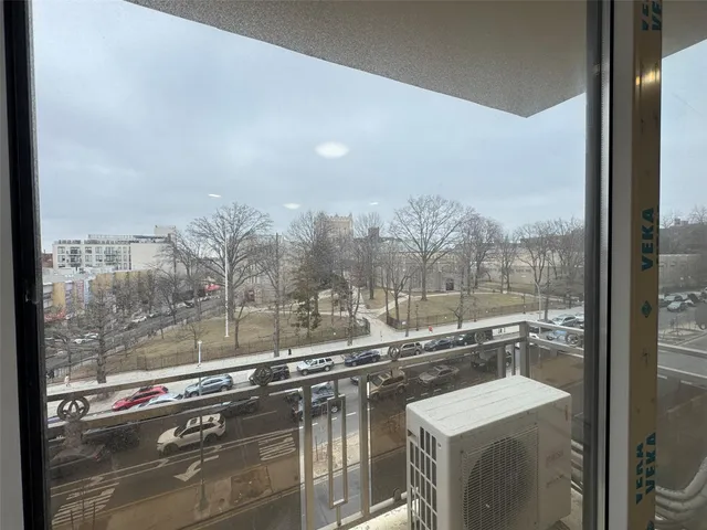 $699,000 | 138-12 Northern Boulevard, Unit 5B | Downtown Flushing