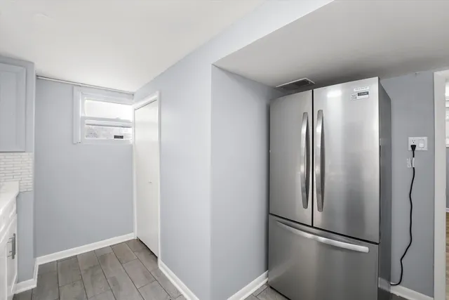 $2,300 | 3353 North Ozanam Avenue, Unit G, Chicago, IL 60634