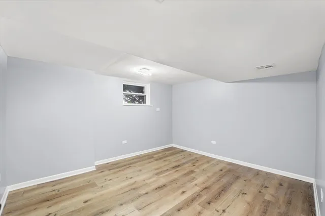 $2,300 | 3353 North Ozanam Avenue, Unit G, Chicago, IL 60634