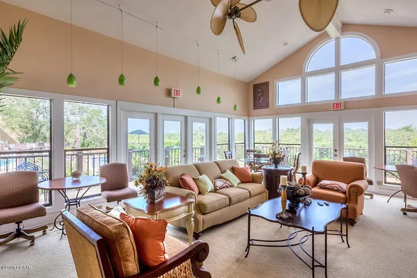 $1,300 | 1401 South Palmetto Avenue, Unit 216, Daytona Beach, FL 32114