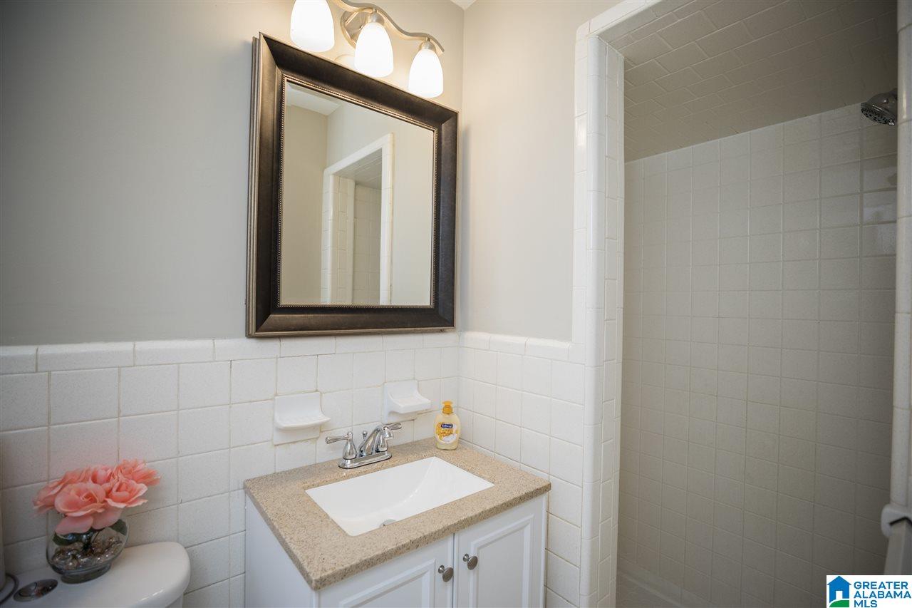 1114 Springview Street Birmingham, AL 35215 - Photo 27 of 35