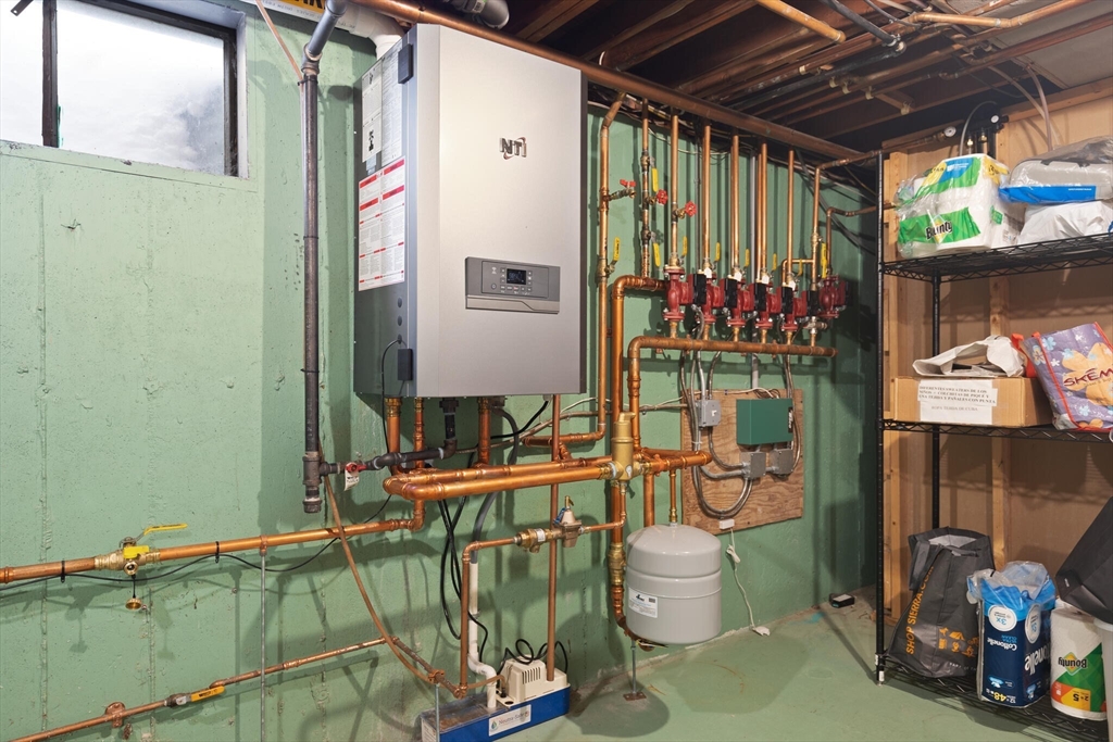 32 Highland Circle Wayland, MA 01778 - Photo 29 of 34