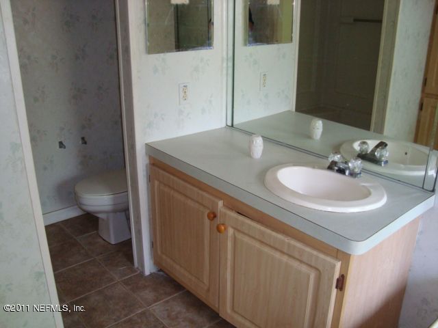 2561 Larsen Road Jacksonville, FL 32207 - Photo 6 of 12 Master Bathroom