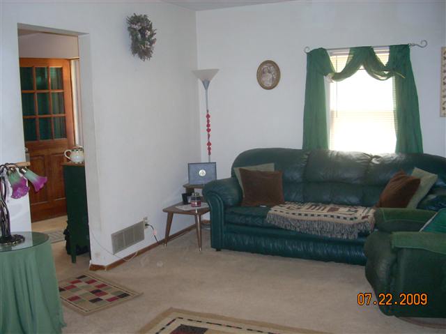210 Esser Street Washington, IL 61571 - Photo 13 of 15 Gallery Image 13