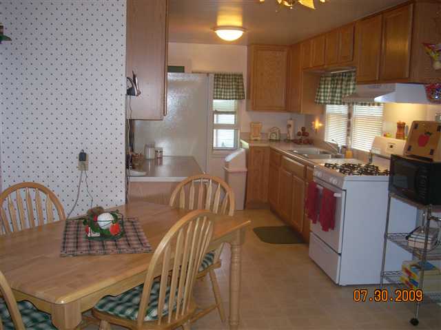 210 Esser Street Washington, IL 61571 - Photo 3 of 15 Gallery Image 3