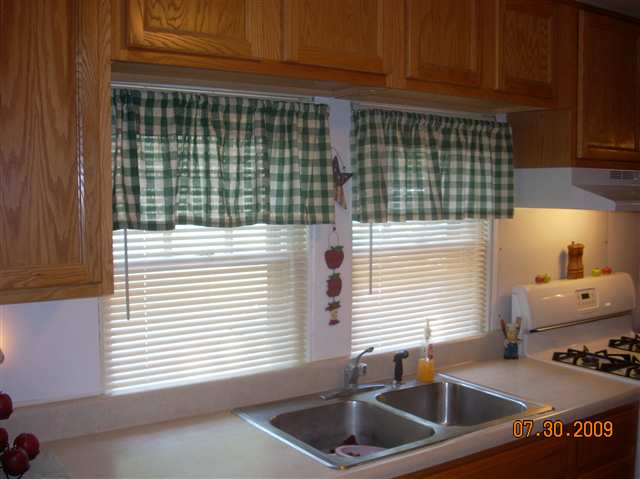 210 Esser Street Washington, IL 61571 - Photo 9 of 15 Gallery Image 9