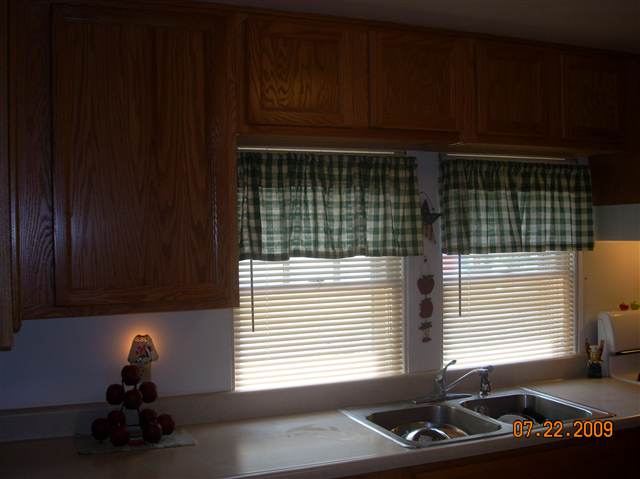 210 Esser Street Washington, IL 61571 - Photo 10 of 15 Gallery Image 10