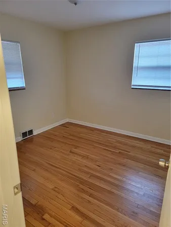 $1,400 | 5141 Wallingford Drive, Ferguson, MO 63121