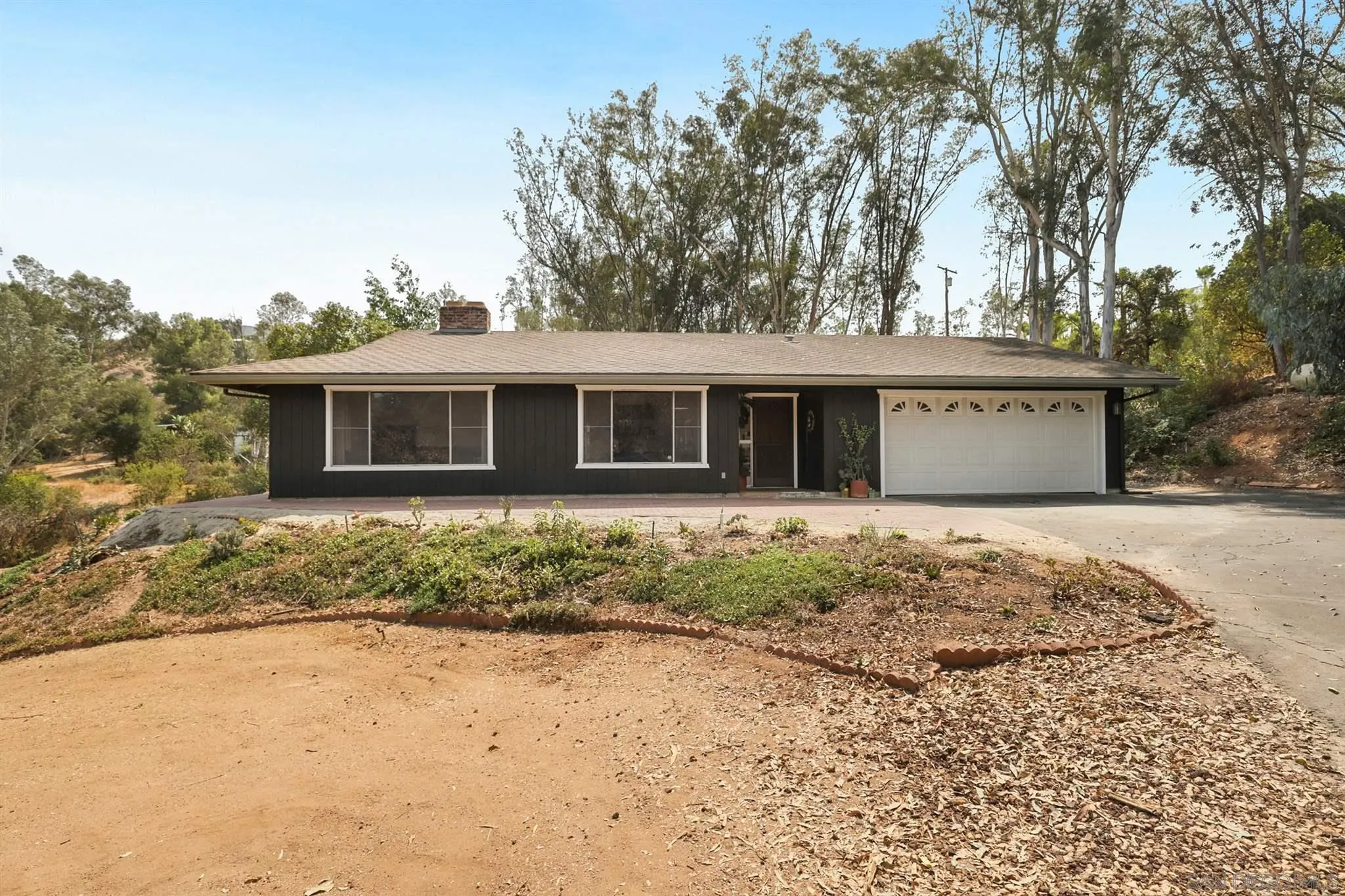 11606 Johnson Lake Road Lakeside, CA 92040 - Photo 1 of 38 Gallery Image 1